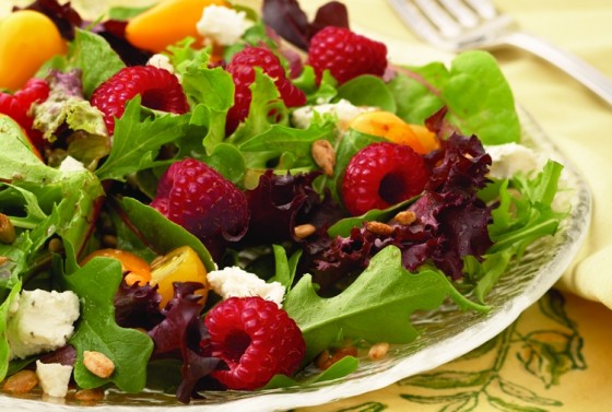Salad-RaspberryGoatCheeseSalad